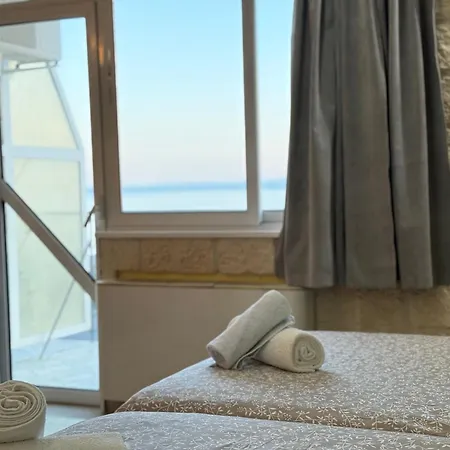 Vista Mare Guest house 4*